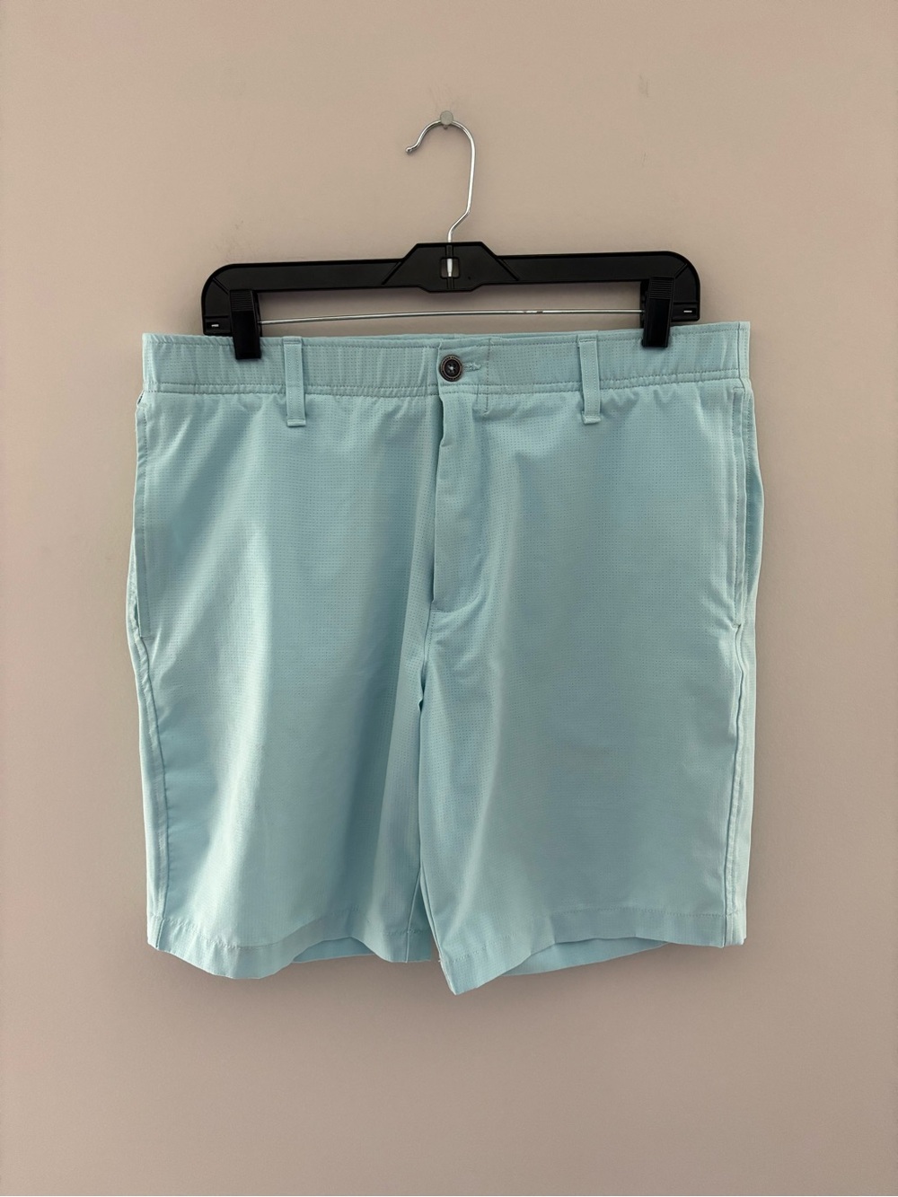 Under Armour Men's Light Aqua Performance Shorts Athletic Golf Shorts Size 36